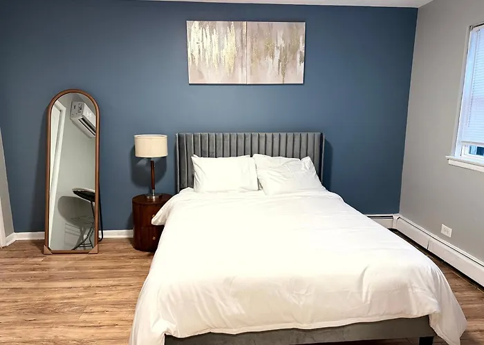 1br Free Parking, Near Transit And Dining *