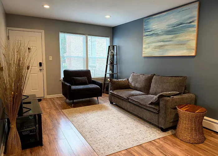 1br Free Parking, Near Transit And Dining * Chicago